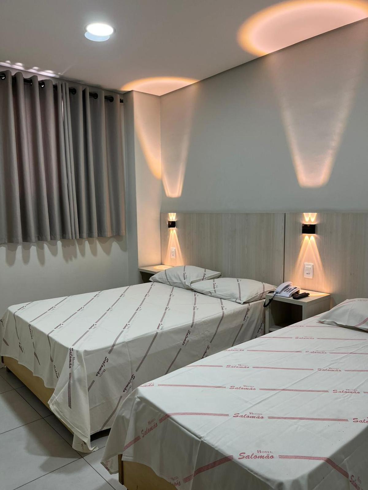 Hotel Salomao - Proximo A 25 De Marco, Bom Retiro, Bras E Rua Santa Efigenia, A 2 Minutos Do Mirante Sampa Sky E Pista De Skate Anhangabau São Paulo Eksteriør billede
