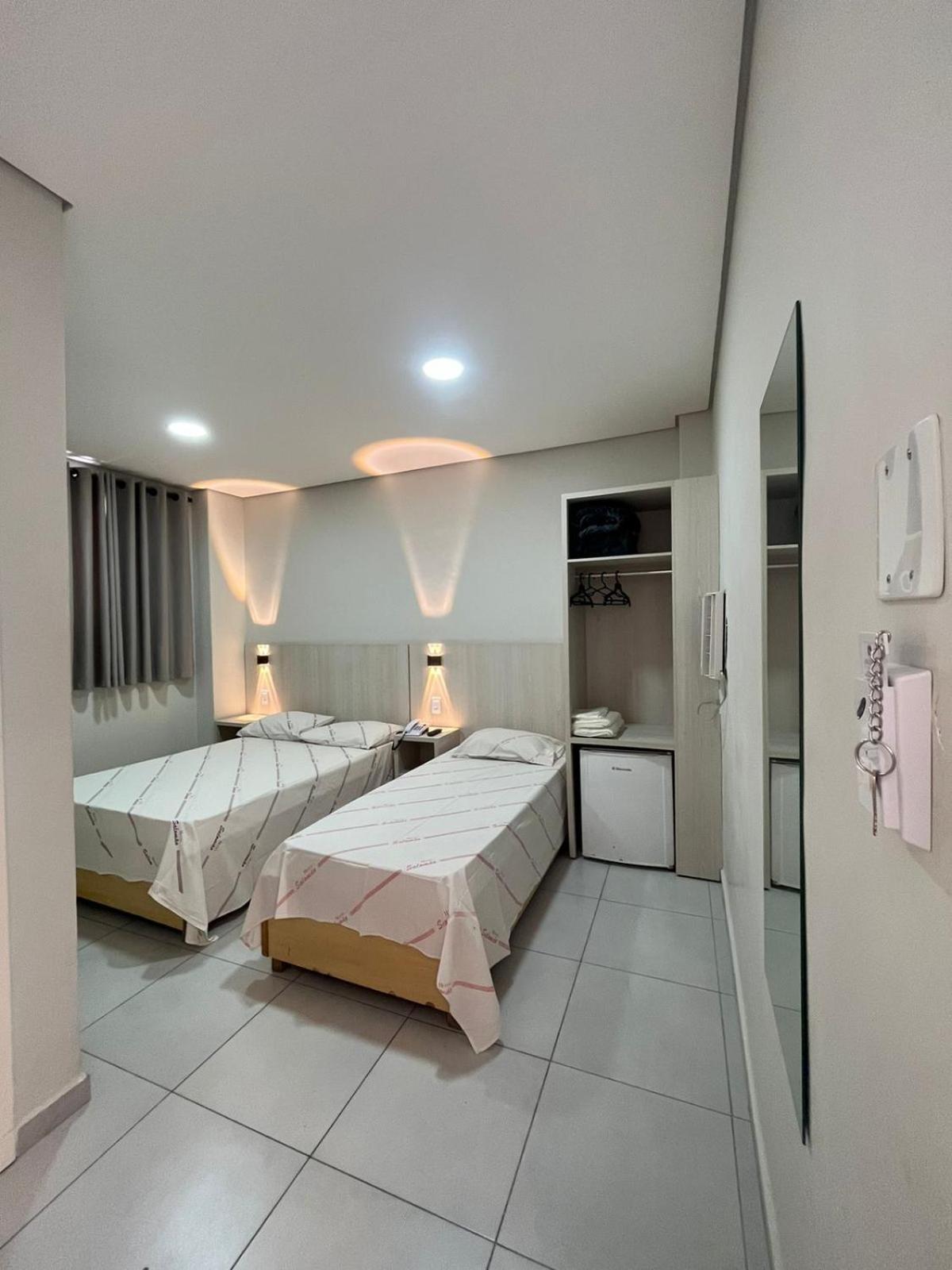Hotel Salomao - Proximo A 25 De Marco, Bom Retiro, Bras E Rua Santa Efigenia, A 2 Minutos Do Mirante Sampa Sky E Pista De Skate Anhangabau São Paulo Eksteriør billede