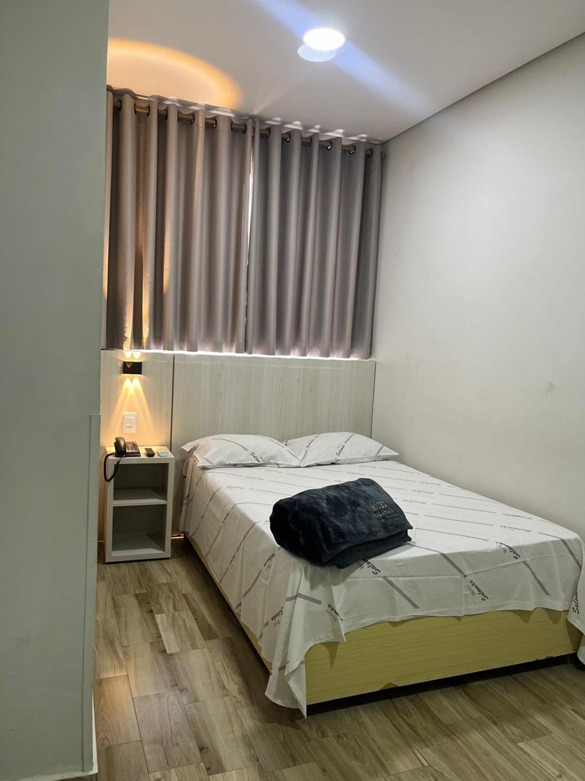 Hotel Salomao - Proximo A 25 De Marco, Bom Retiro, Bras E Rua Santa Efigenia, A 2 Minutos Do Mirante Sampa Sky E Pista De Skate Anhangabau São Paulo Eksteriør billede