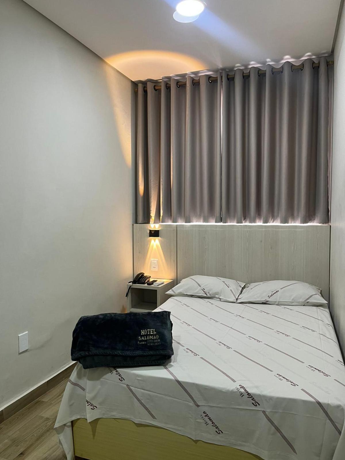 Hotel Salomao - Proximo A 25 De Marco, Bom Retiro, Bras E Rua Santa Efigenia, A 2 Minutos Do Mirante Sampa Sky E Pista De Skate Anhangabau São Paulo Eksteriør billede