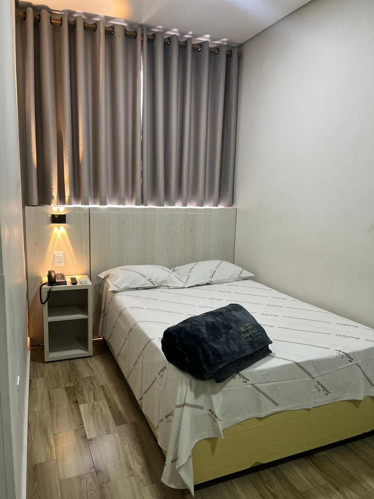 Hotel Salomao - Proximo A 25 De Marco, Bom Retiro, Bras E Rua Santa Efigenia, A 2 Minutos Do Mirante Sampa Sky E Pista De Skate Anhangabau São Paulo Eksteriør billede