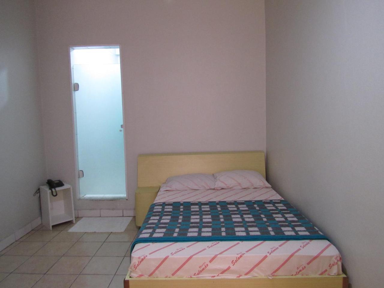 Hotel Salomao - Proximo A 25 De Marco, Bom Retiro, Bras E Rua Santa Efigenia, A 2 Minutos Do Mirante Sampa Sky E Pista De Skate Anhangabau São Paulo Eksteriør billede